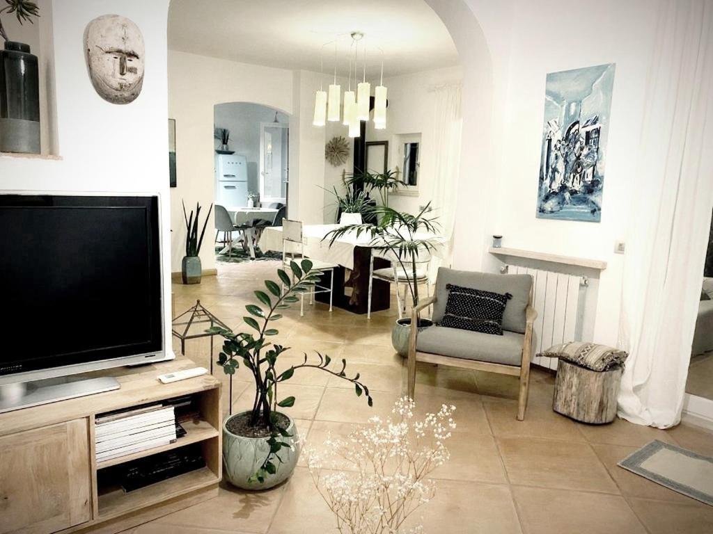 La Bouganvilla Charme & Relax Vista Mare Finale Ligure Zewnętrze zdjęcie