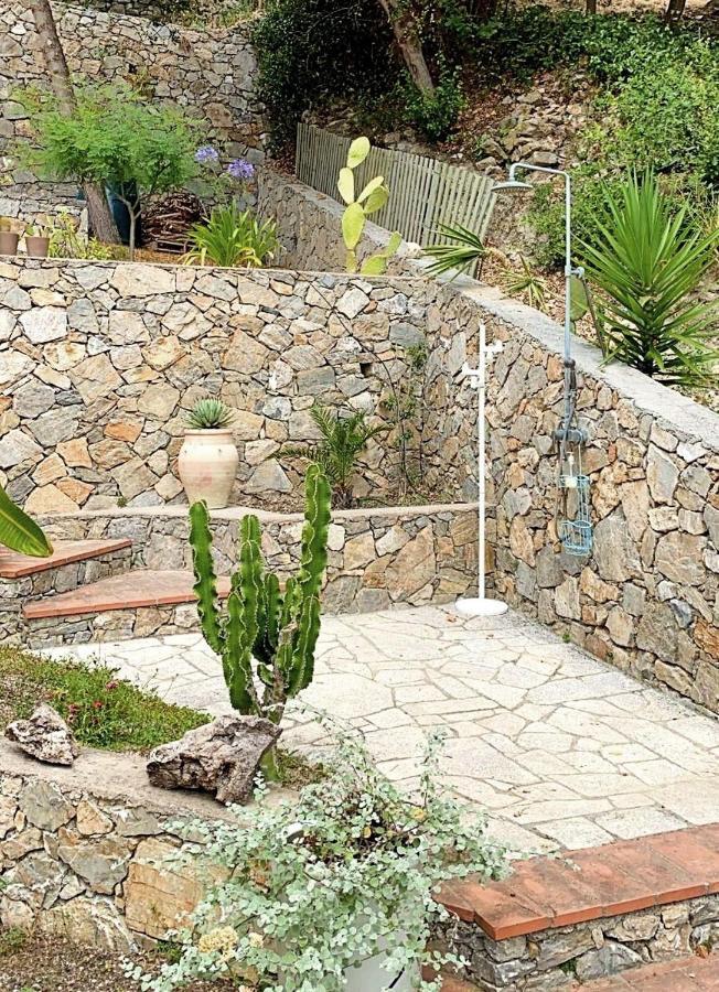 La Bouganvilla Charme & Relax Vista Mare Finale Ligure Zewnętrze zdjęcie